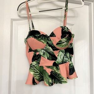 Albion Fit peplum top size medium. Jungle print